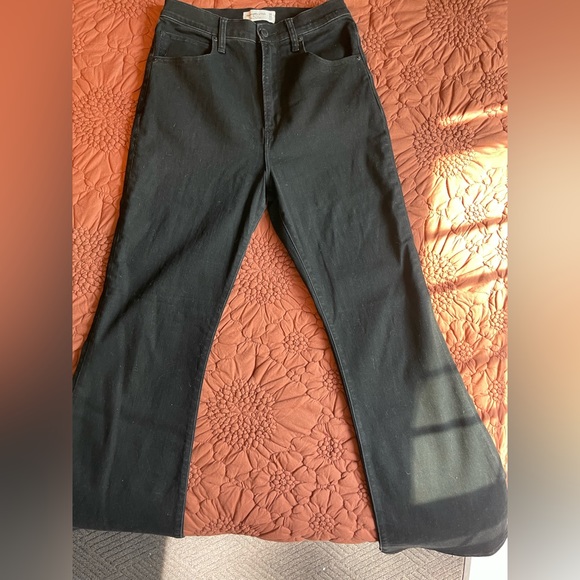 Abercrombie curve love flares. - Picture 2 of 3